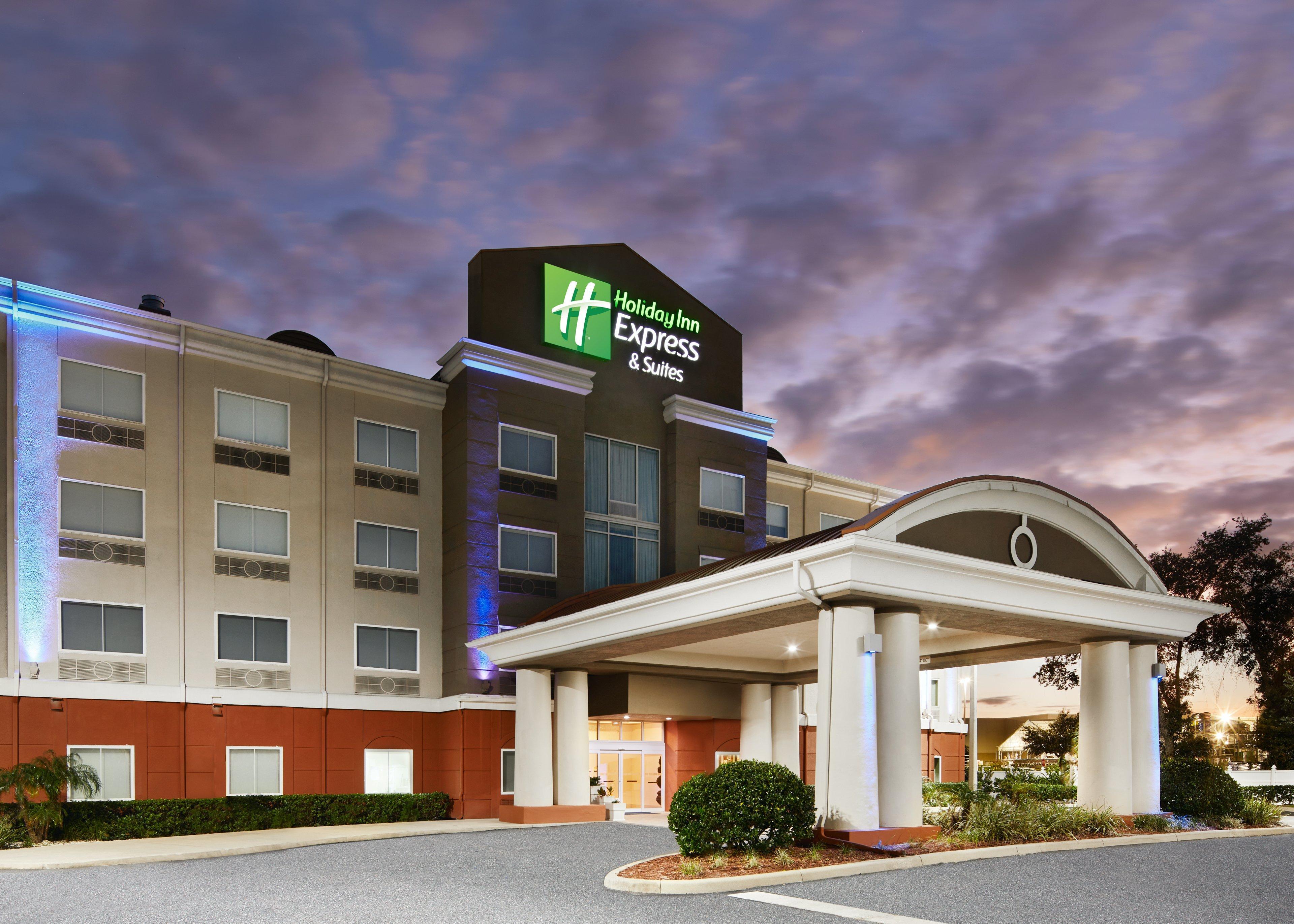 Holiday Express Northwest By Ihg